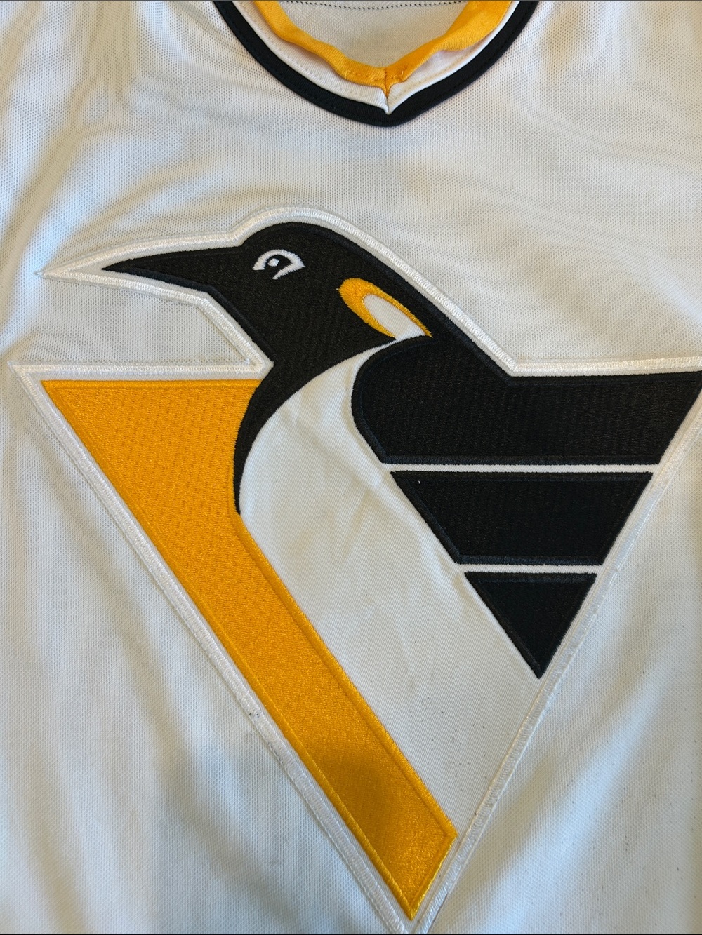 Vintage CCM Maska Pittsburgh Penguins Jersey (XL) - Picture 2 of 7